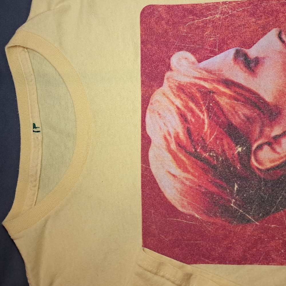 No Name, Size Medium, Yellow David Bowie, Short Sleeve T-shirt
